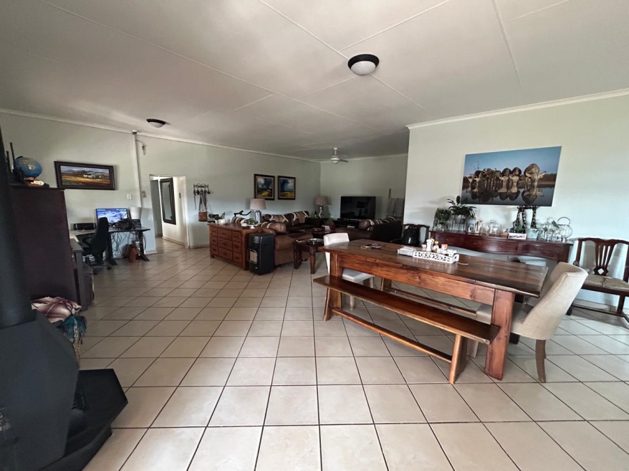 8 Bedroom Property for Sale in Swartruggens North West